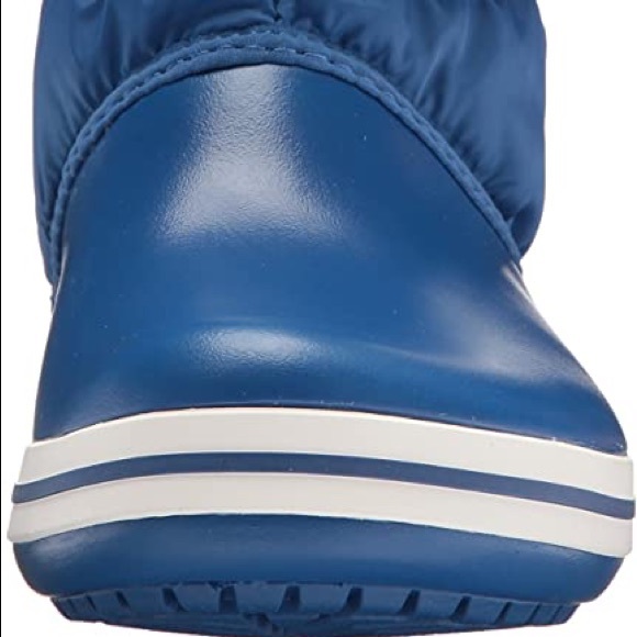 Crocs Women's Winter Puff Boot - New In Package - Picture 4 of 10